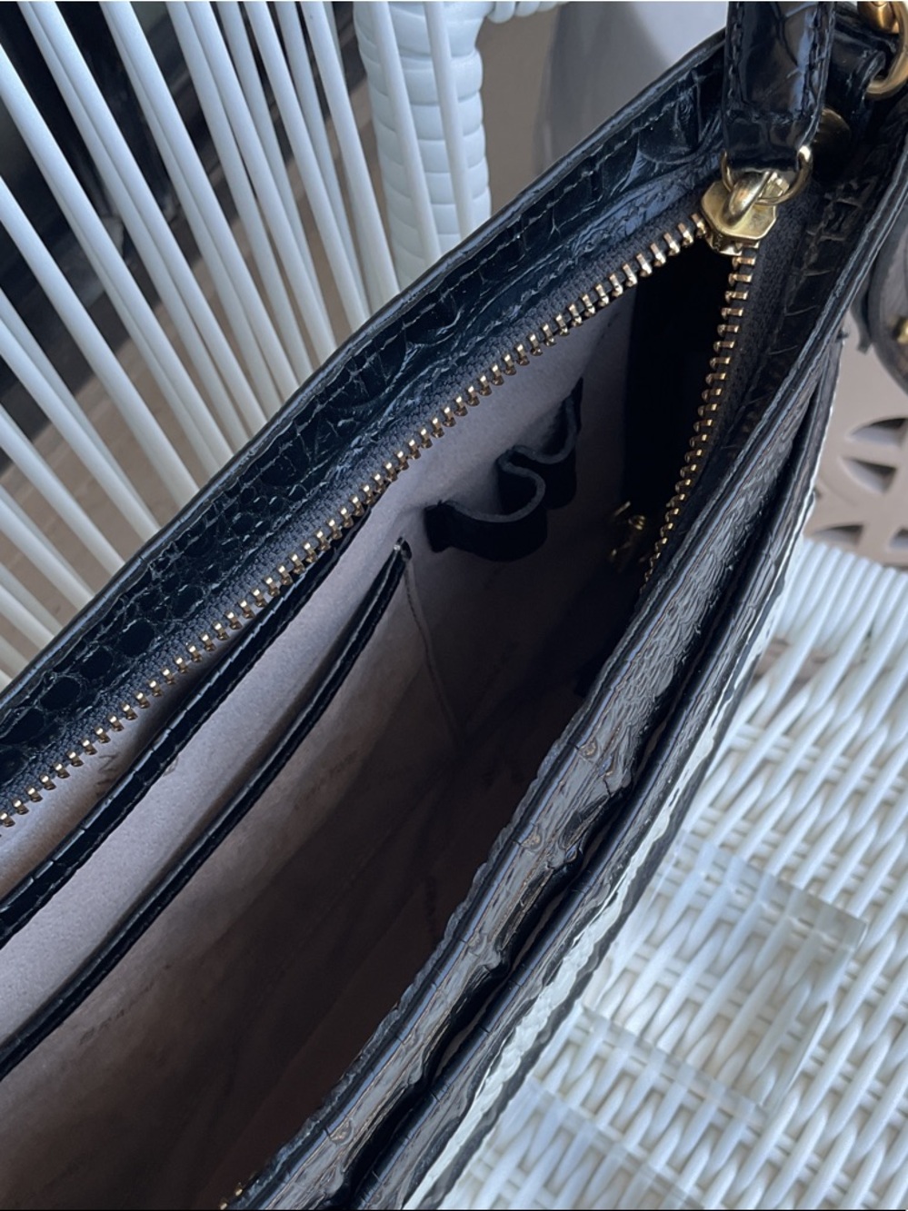 Brahmin Striped Black & White Croc-Embossed Shoulder / Crossbody Bag - Picture 6 of 8